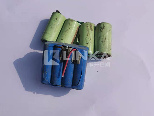 回收三元電池 廢舊抖音TIKTOK色板免费网站IOS電芯