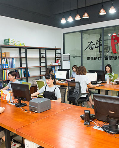 聯係TIKTOK色板免费下载1.2.31